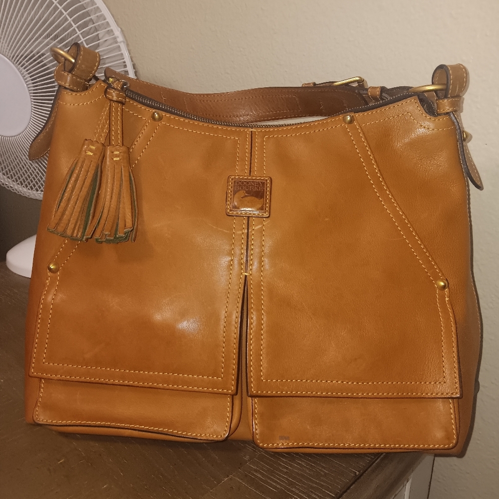 Dooney Bourke Florentine Kingston Natural